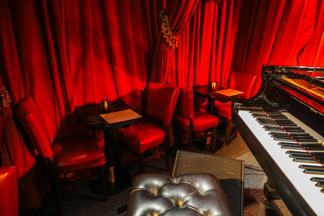 Photos of the newly-reopened and expanded Smoke Jazz Club